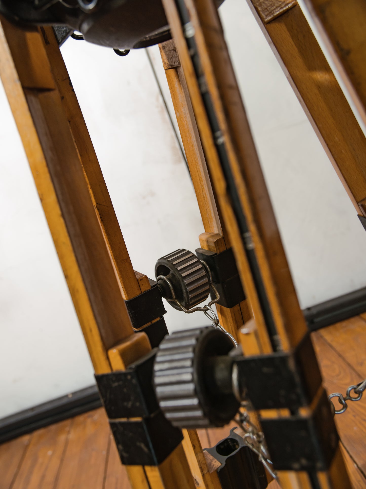 Vintage ARRI BABY LEGS Wooden Tripod for Arriflex 35MM Camera, Rare Collectible | Hollywood Movie memorabilia, Mini tripodstand