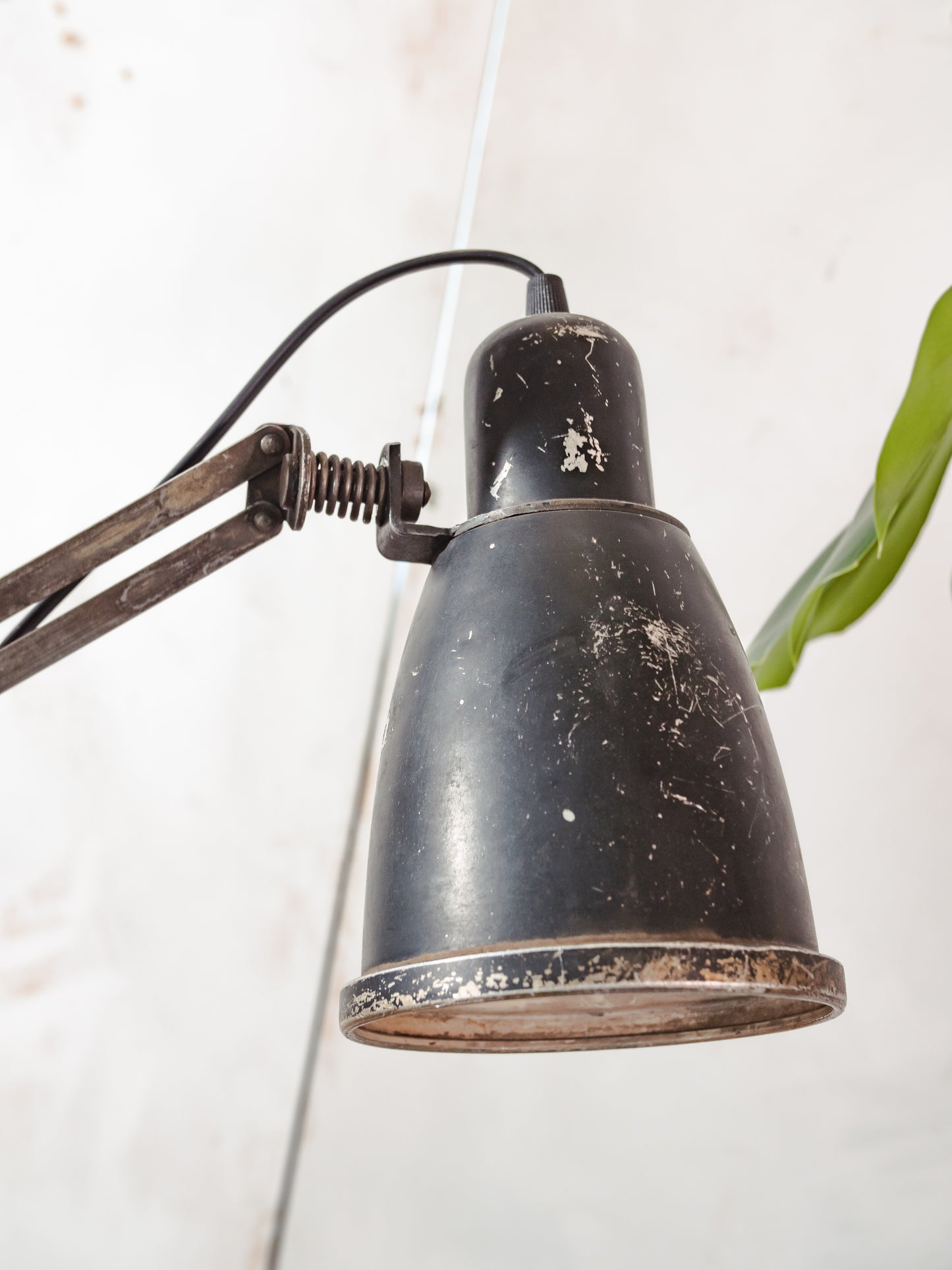 Vintage Double Spotlight Industrial Floor Lamp, 1950s Machine Lamps on Tripod, Unique Lighting with Patina, Chrome & Black Task Light