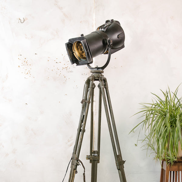Black Strand Electric Patt 23N Follow Spotlight Floor Lamp | 1960s Theatre Stage Light in Original Paint on Ertel-Werk Bundeswehr Tripod