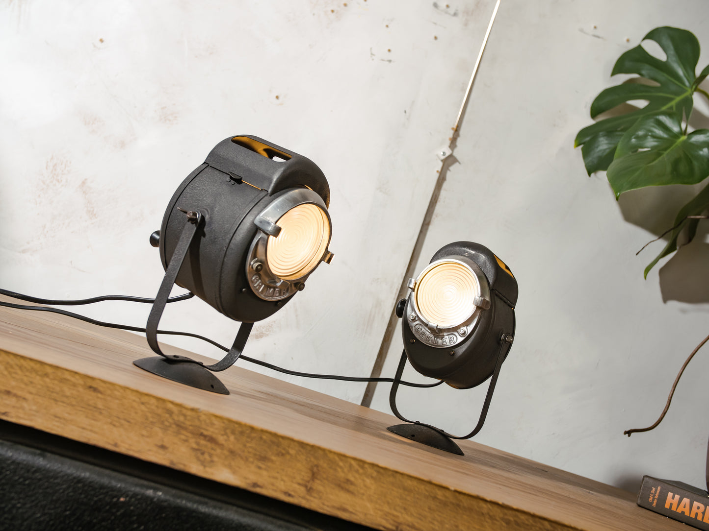 Vintage 1950s A.E. Cremer Paris Baby spotlight Lamp, Original Industrial Theater Lighting