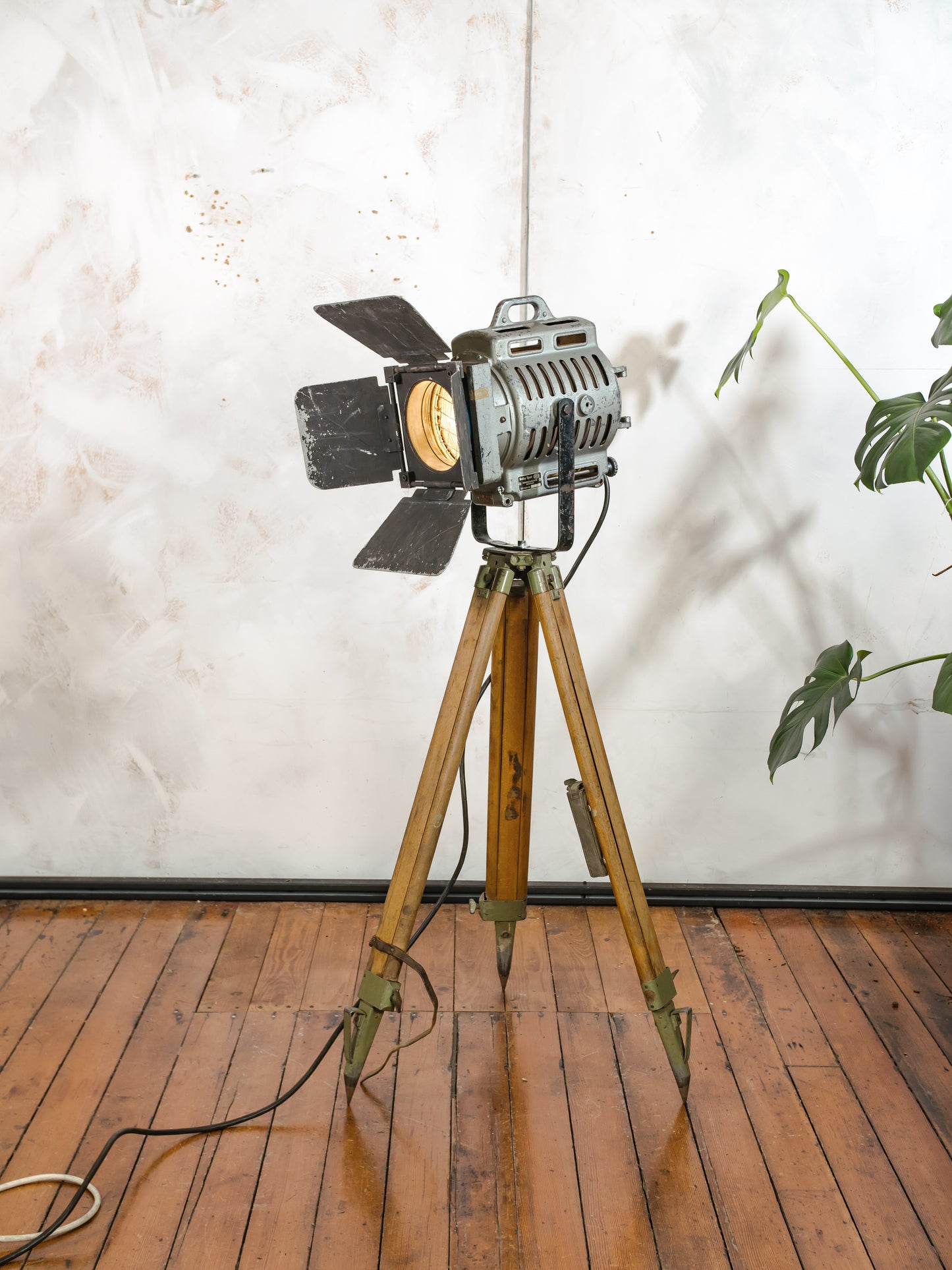 1950s Film Spotlight by ARRI, Arnold & Richter with Barndoors, Vintage Video lighting on Surveying Tripod, Patina Floor lamp