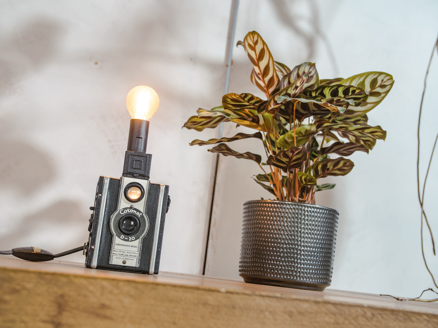 Antique 1950s Box Camera Table lamp, Coronet D-20 Upcycled into cute light, Retro bedside lamp for Photographers