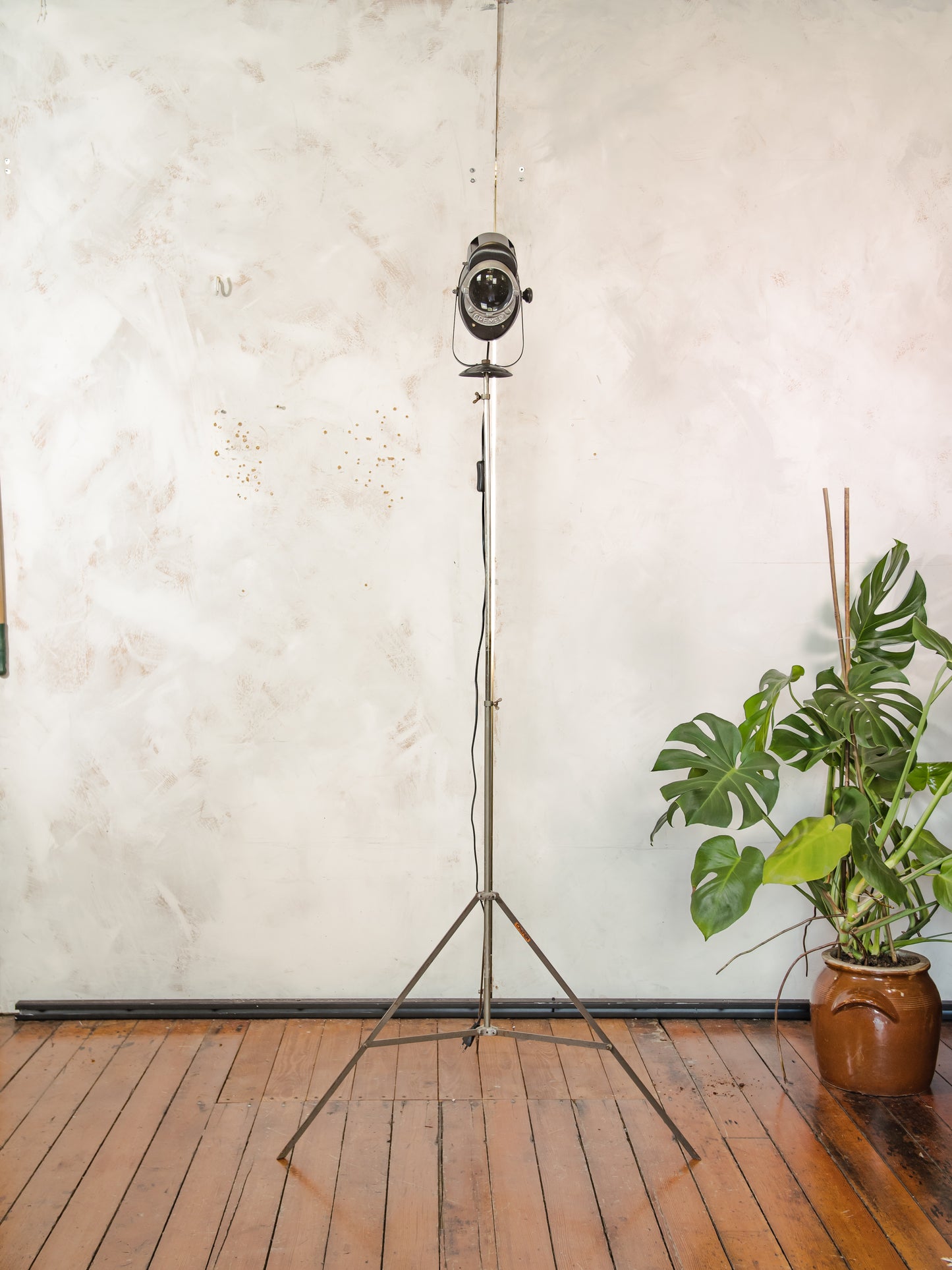 1950s A.E. Cremer Baby spotlight on original Tripod Black Floor lamp, Vintage French Theatre Light Standard Lighting