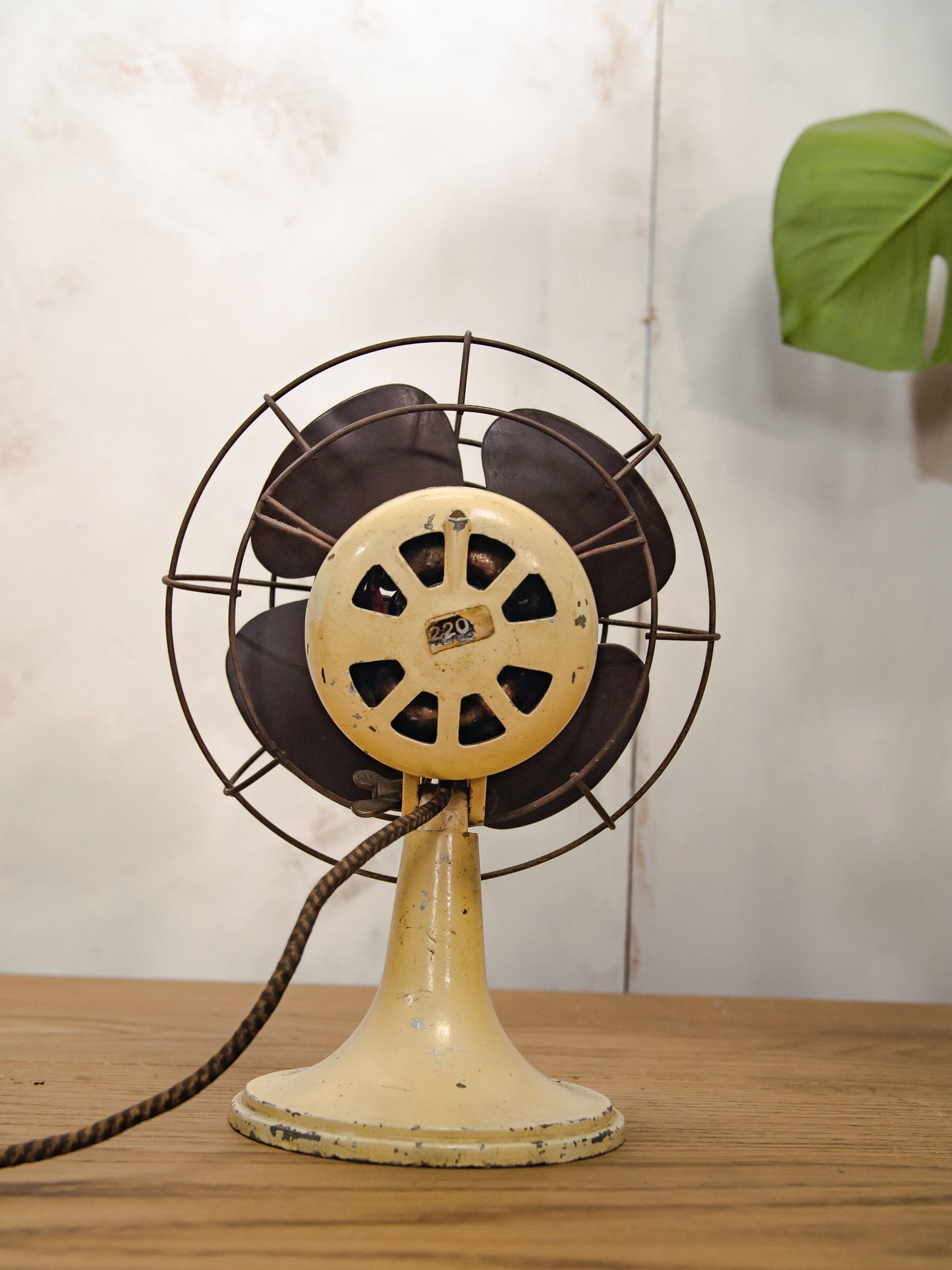 Vintage French Etoile Fan 1950s | Small air refreshener Bakelite 4 blade blower, mid-century
