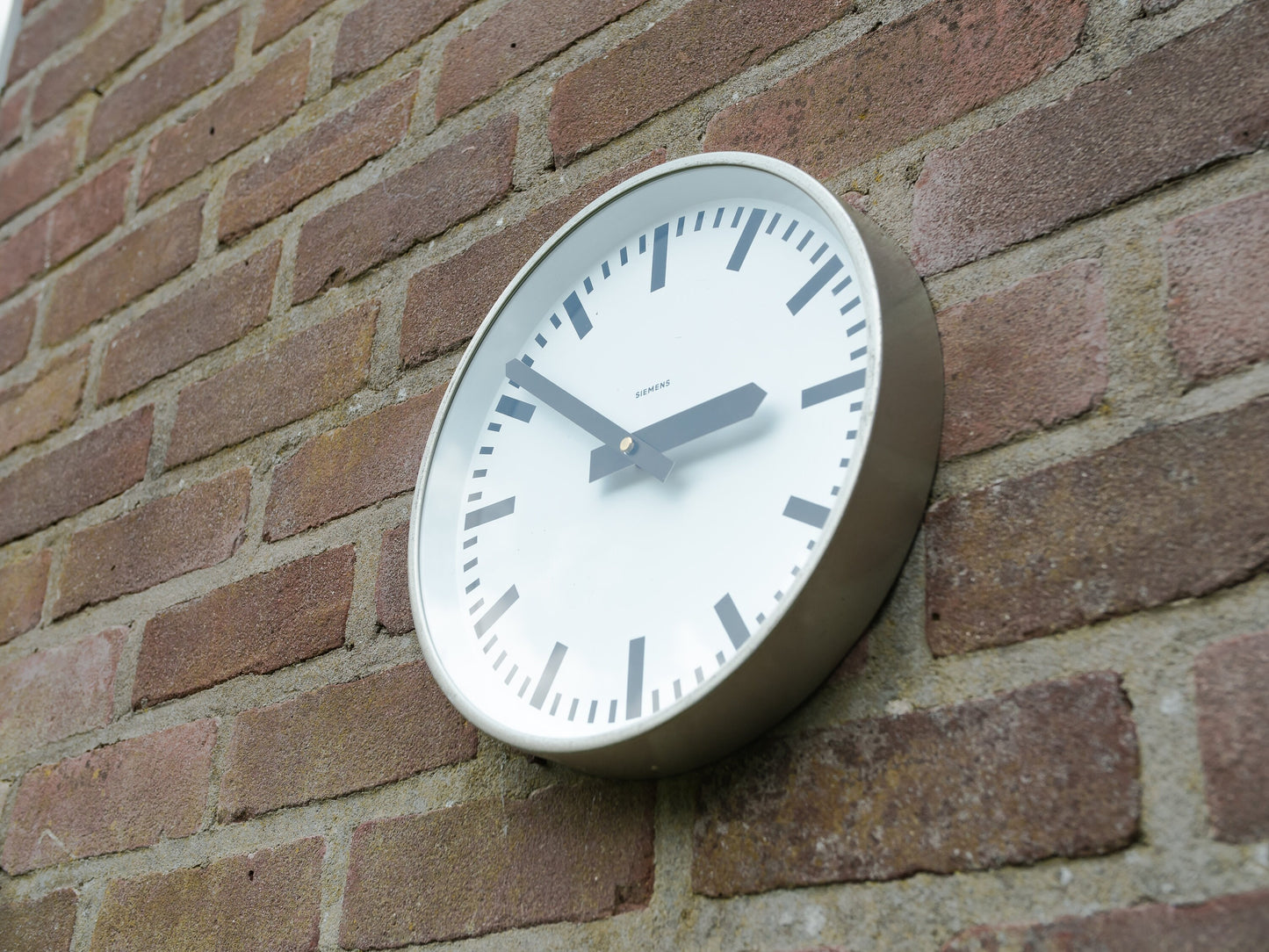 Kitchen Clock, Siemens Wall mounted Workspace Clock 1970s, Office Timekeeper, Secondary Clockwork, unique Housewarming gift interior