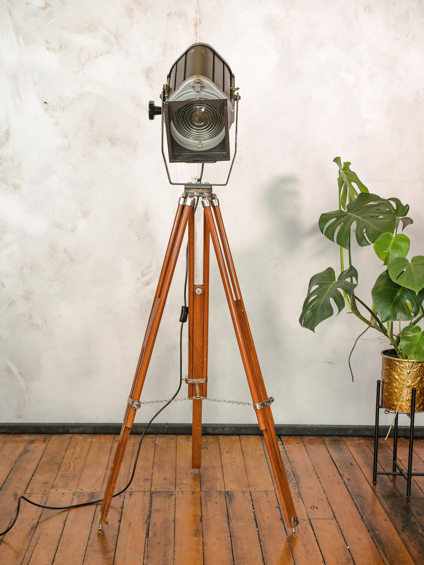 Theatre Floor lamp Spotlight on Wooden Standard, Vintage Stage light by VEB NARVA Aka Electric 1980s on Teak Tripod