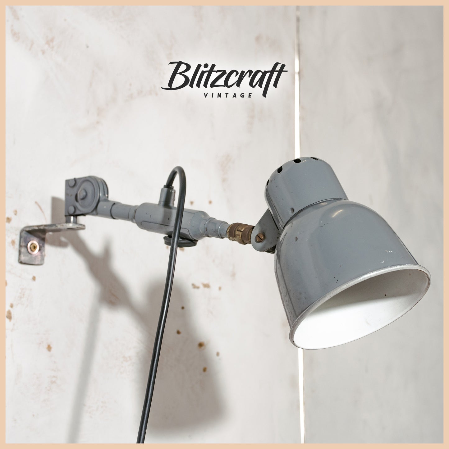 Small SIS Wall Lamp Swing Arm 1950s, Bauhaus Retro Gray Vintage Wall mounted light or Desk Mounted Lamp, Factory Machinery drawing lamp