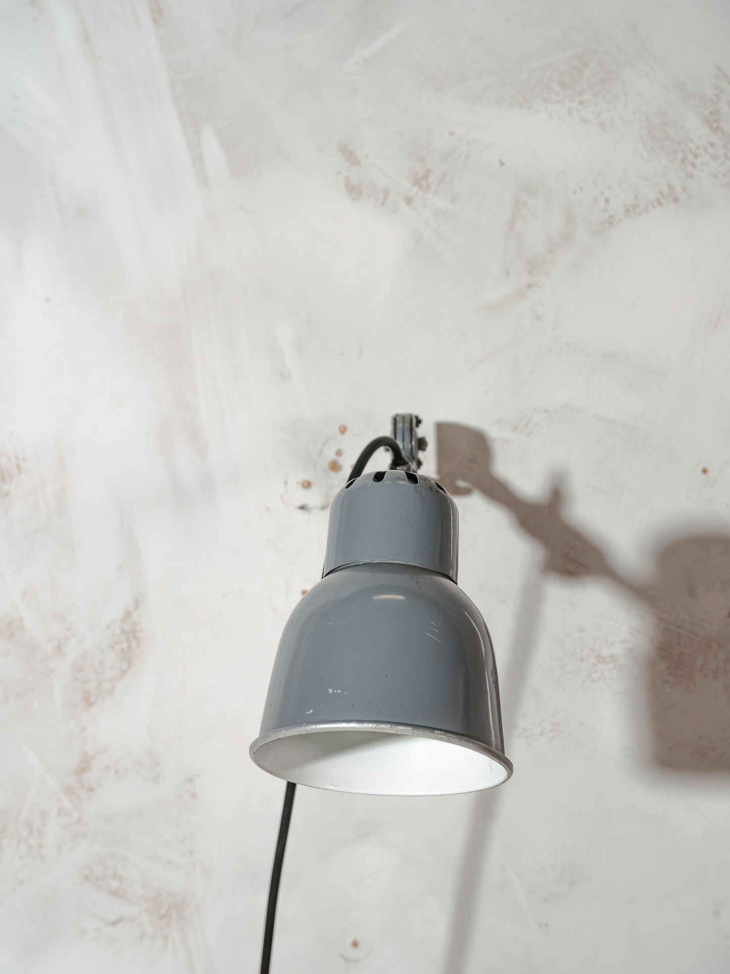 Small SIS Wall Lamp Swing Arm 1950s, Bauhaus Retro Gray Vintage Wall mounted light or Desk Mounted Lamp, Factory Machinery drawing lamp