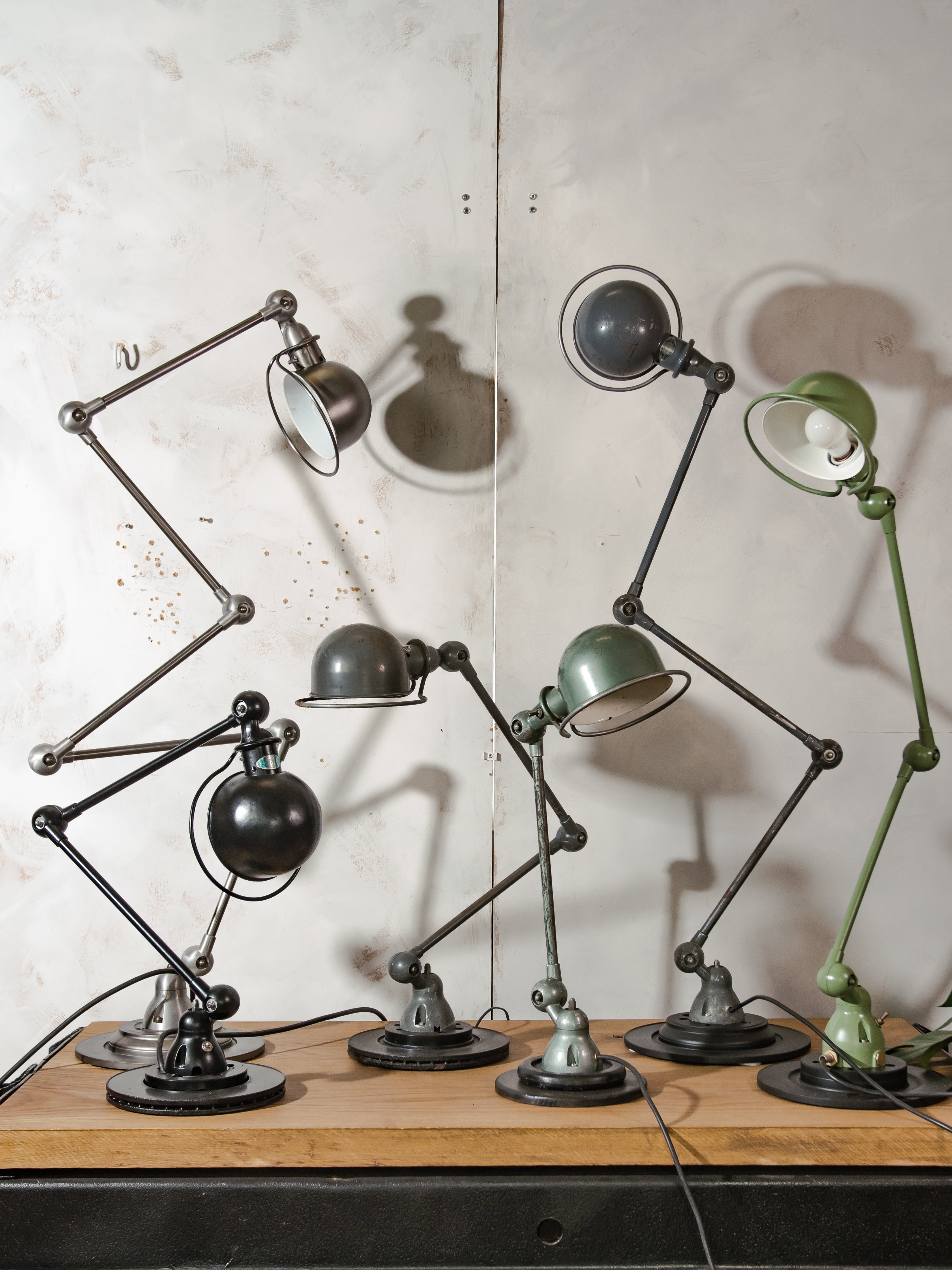 TABLE & DESK LAMPS