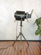 Industrial Theater Floor lamp 1950s A.E. Cremer Paris Film Projector on Adjustable Tripod, Original Barndoors, French Antique Spotlight