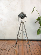Black Stagelight Floorlamp Vintage  | The Aliën Studio Spot | Spotlight on polished chrome Tripod | Modern industrial lighting