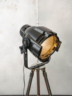 Black Stagelight Floorlamp Vintage  | The Aliën Studio Spot | Spotlight on polished chrome Tripod | Modern industrial lighting