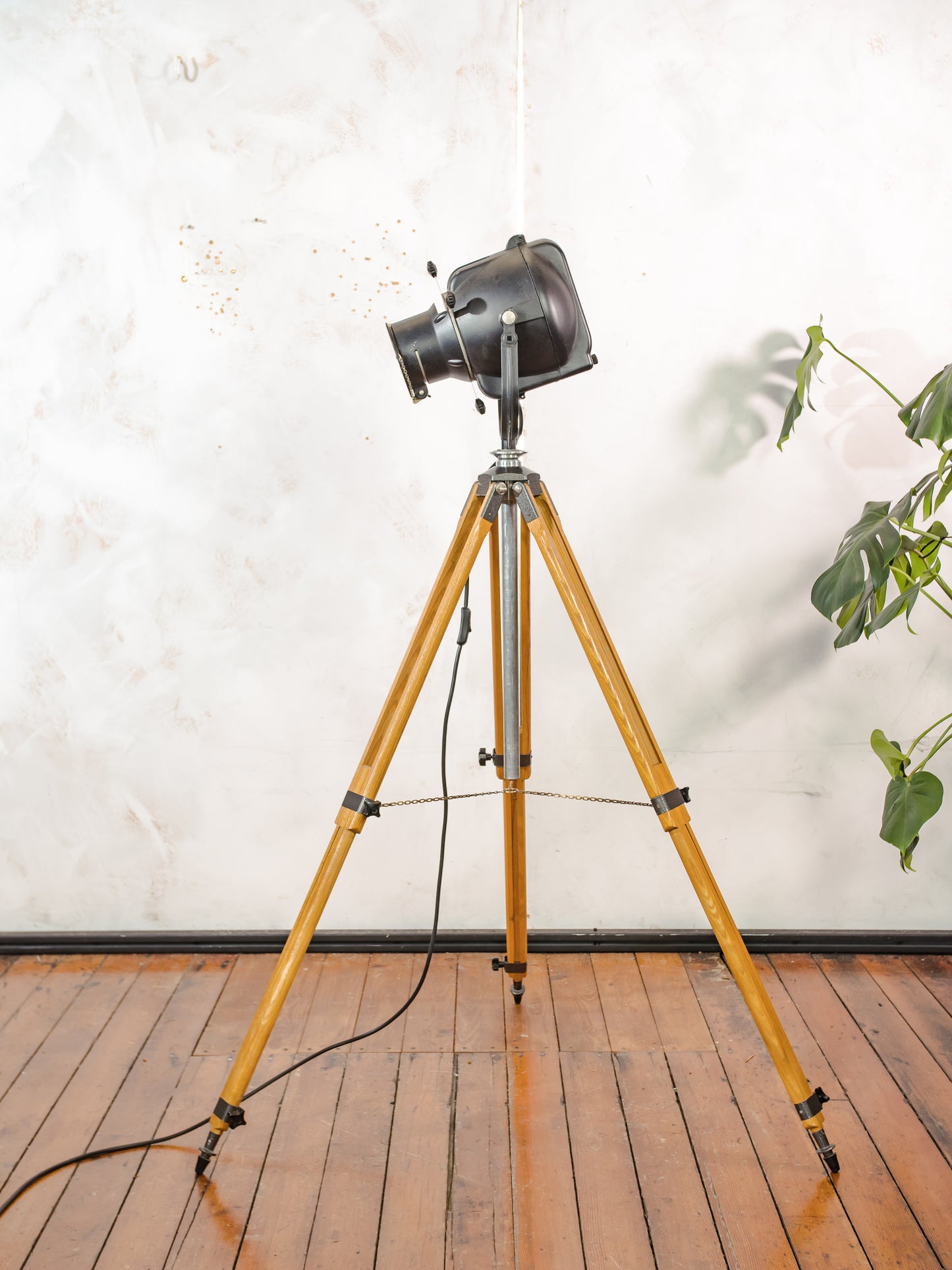 1960s Theater Floor lamp by Strand Electric, Model Patt 23 on Wooden Tripod, Upcycled English Stage Light, Industrial Lighting