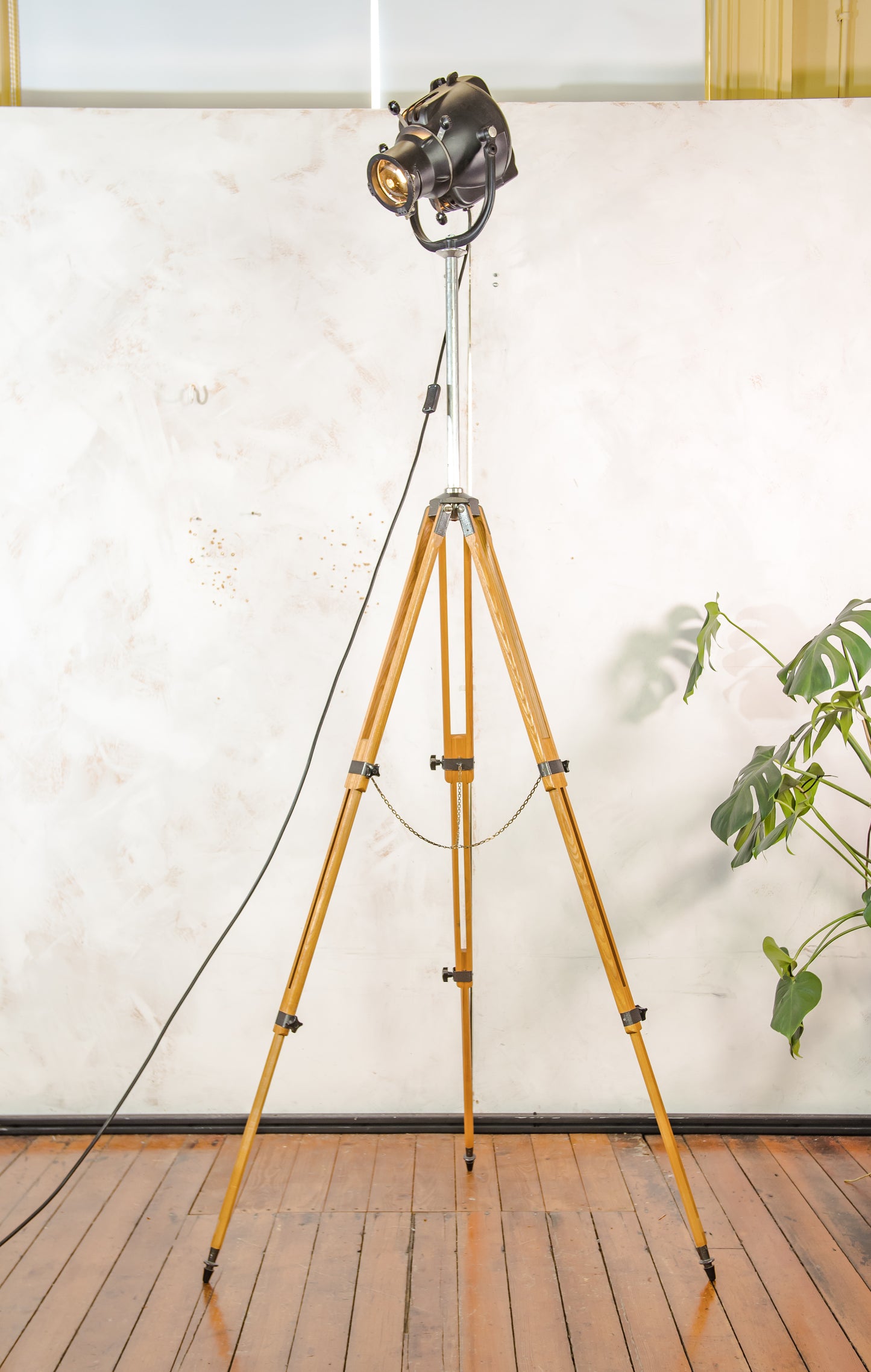 1960s Theater Floor lamp by Strand Electric, Model Patt 23 on Wooden Tripod, Upcycled English Stage Light, Industrial Lighting