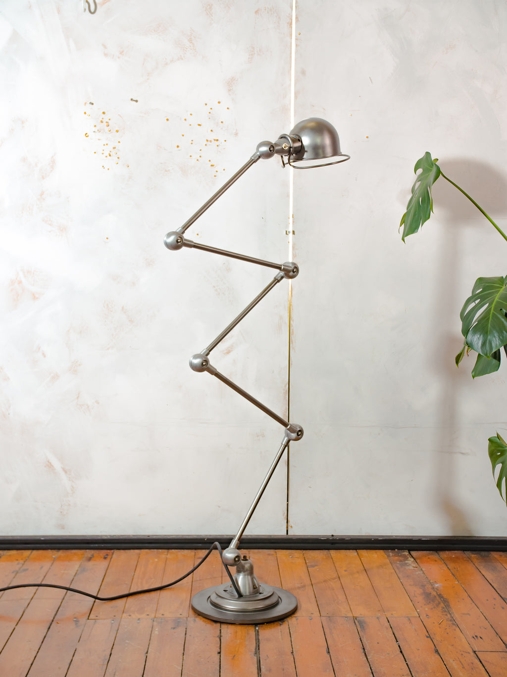 Vintage Franse Jieldé 5 armige staande lamp, industriële loftverlichting, iconische verstelbare werkplaatslamp, mid-century design, gerestaureerd en gepolijst