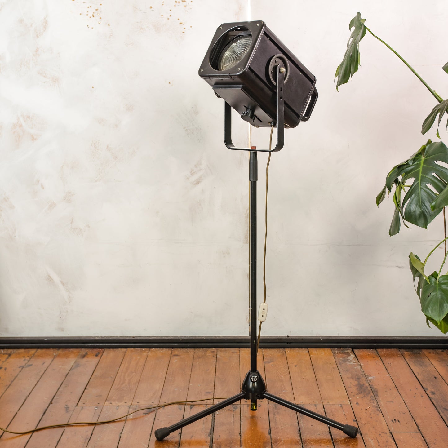 Vintage Rank Strand Theatre Light on Adjustable Tripod, Black Upcycled Industrial Floor lamp 1970s