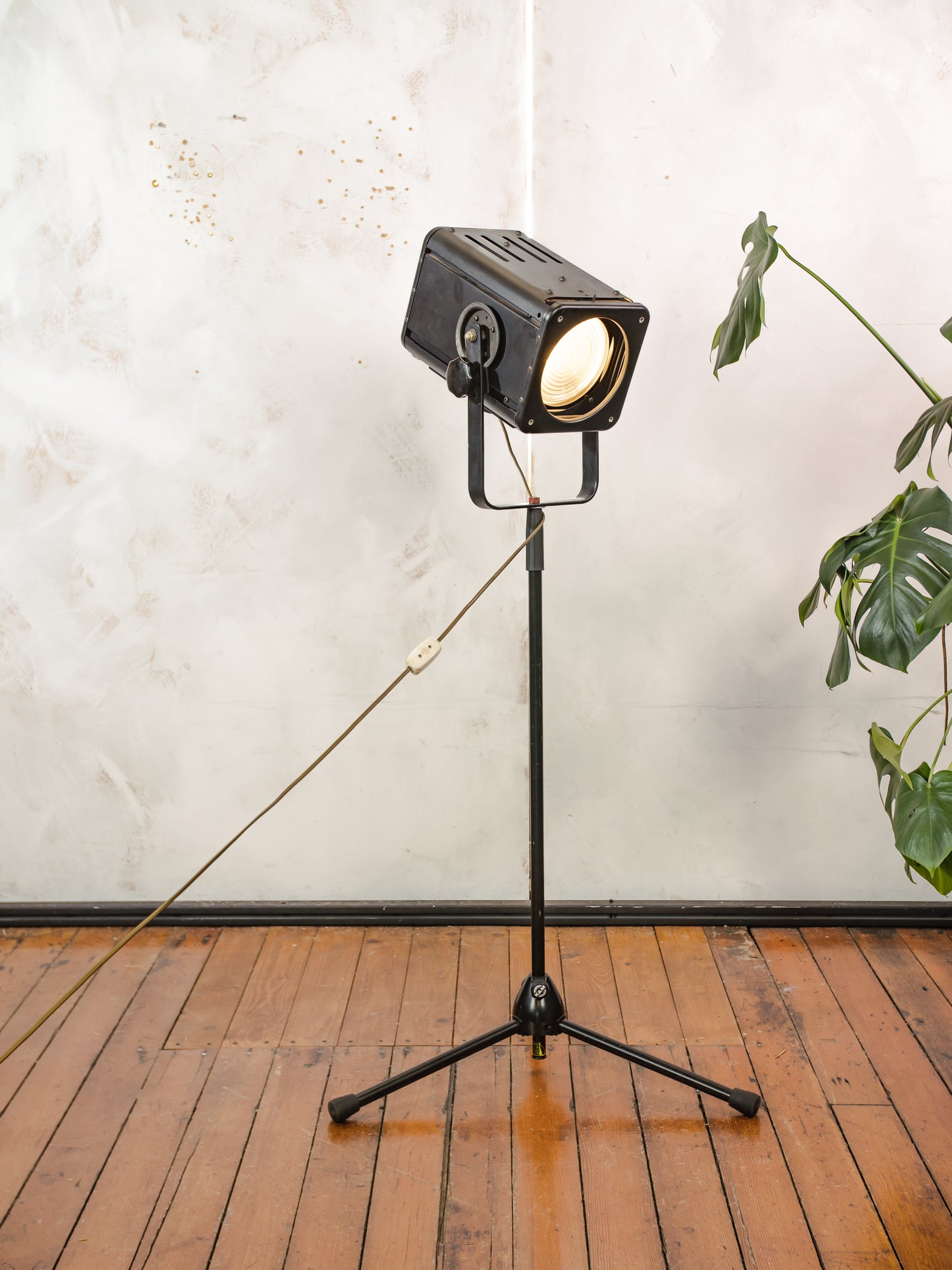 Vintage Rank Strand Theatre Light on Adjustable Tripod, Black Upcycled Industrial Floor lamp 1970s