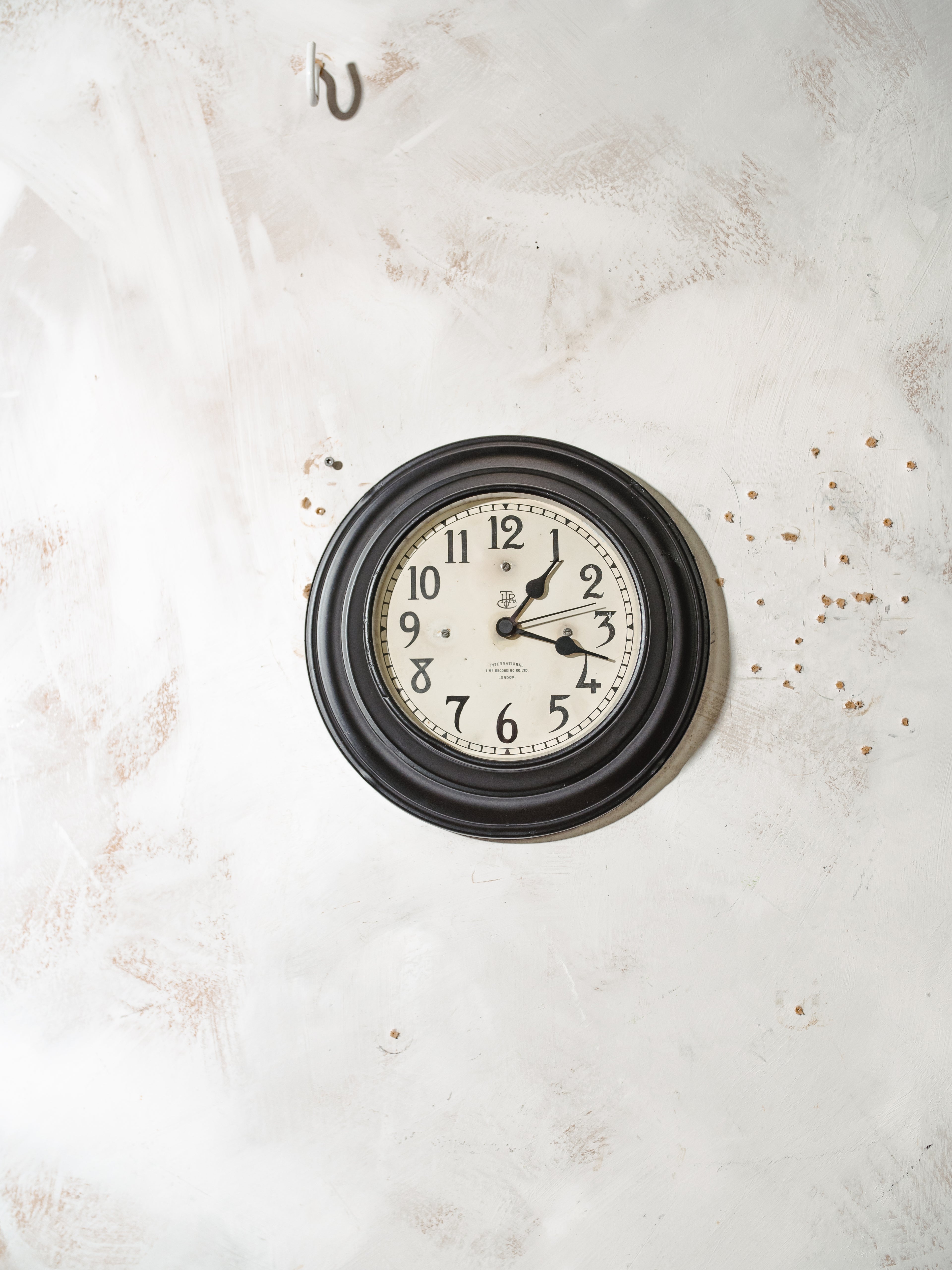 Antique Black ITR Wall Clock with white dial face, Renovated Timekeeper circa 1920s, International Time Recording co. ltd London, Quartz