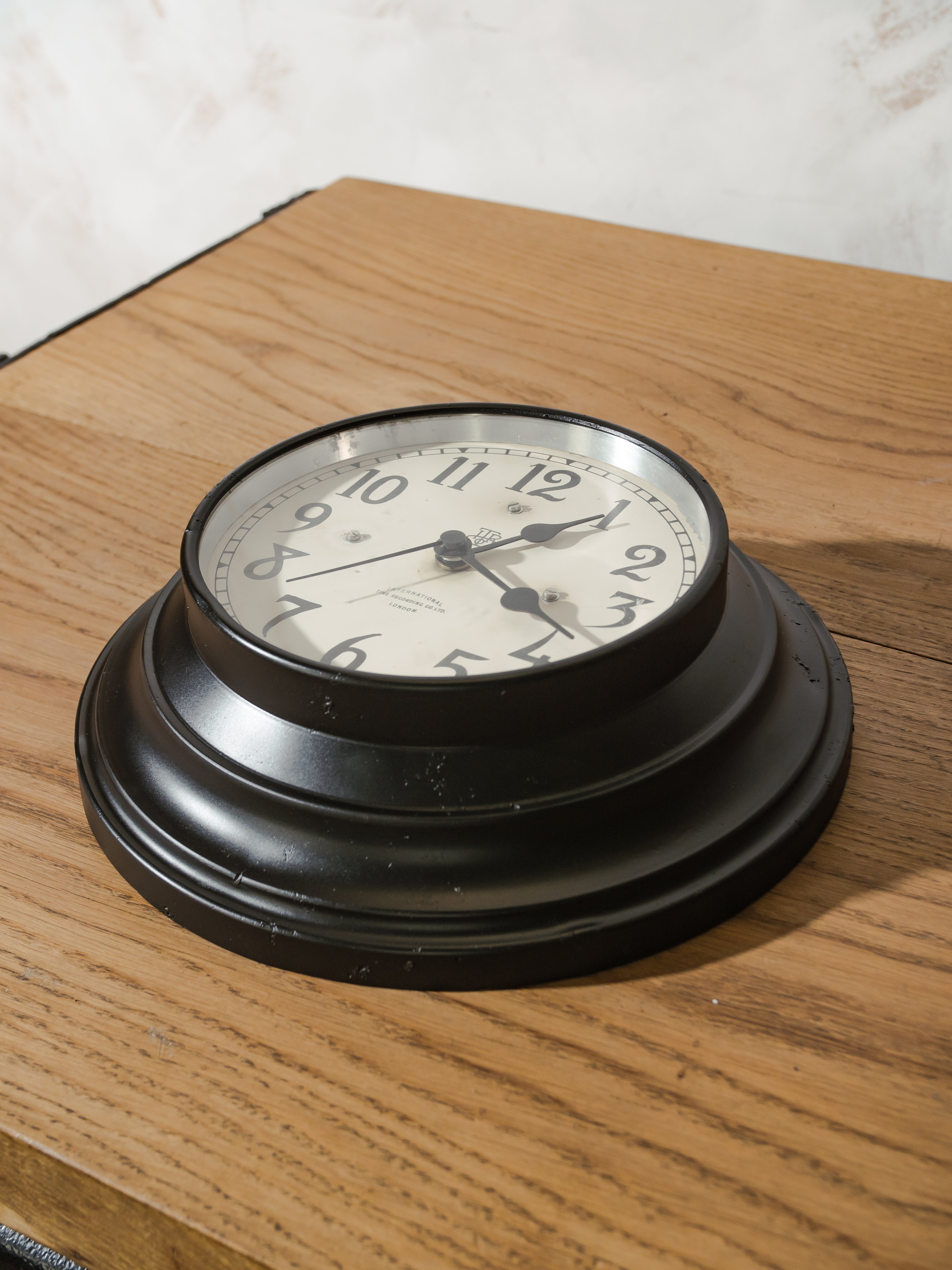 Antique Black ITR Wall Clock with white dial face, Renovated Timekeeper circa 1920s, International Time Recording co. ltd London, Quartz