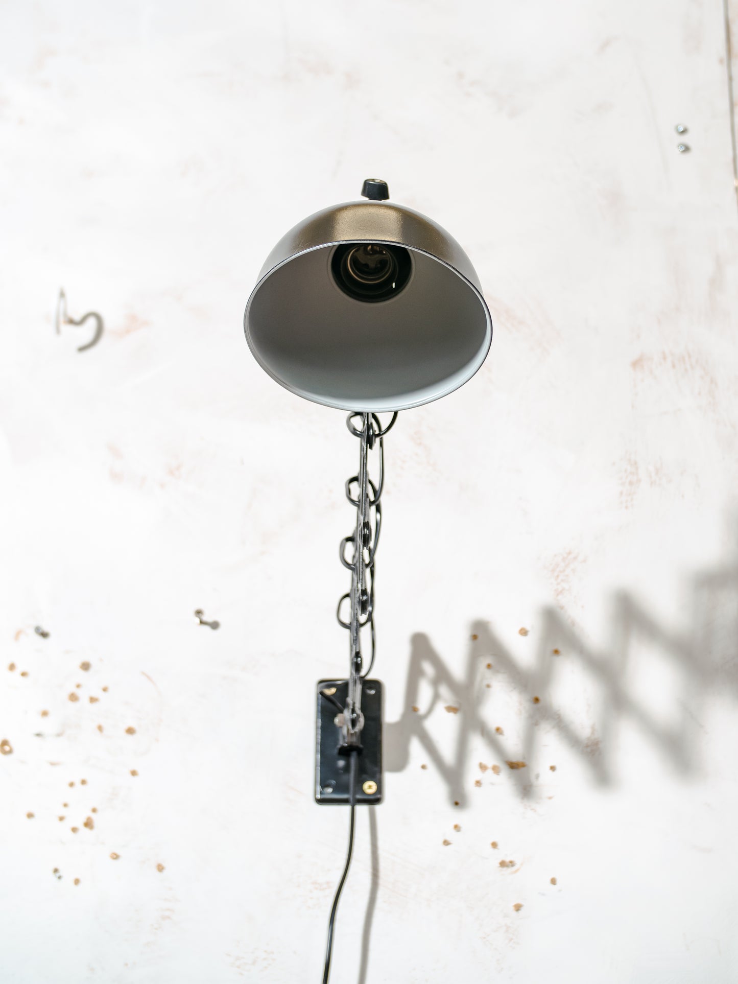 Kaiser Jdell 6718 Scissors Lamp 1930s, High Gloss Black restored Bauhaus Wall lighting, Antique Harmonica light design by Christian Dell