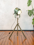 1950s A.E. Cremer Paris Film Projector on Tripod, Green Industrial Theatre Floor lamp, Loft lighting, French Antique Spotlight