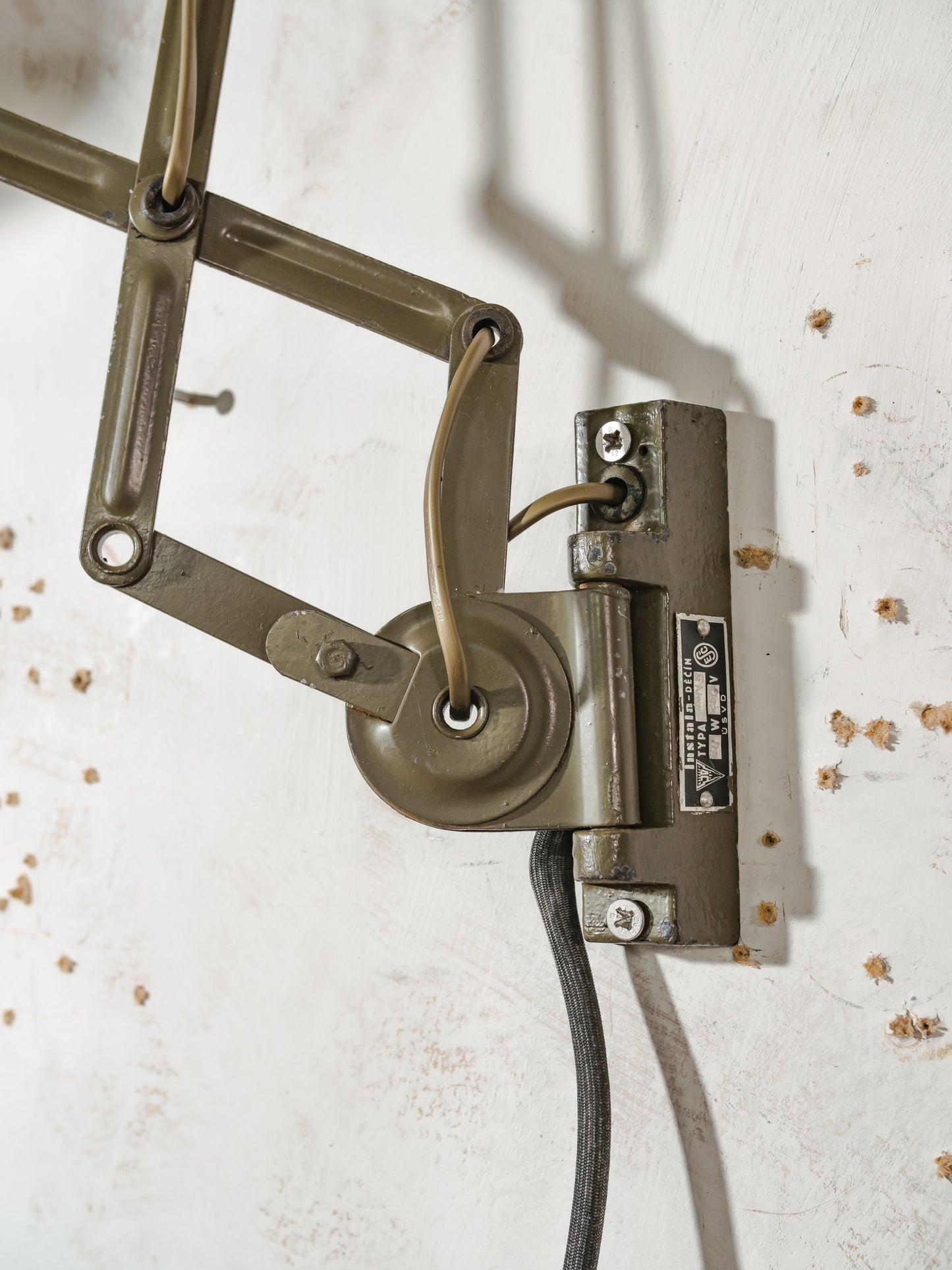 1960s Scissor Wall Lamp by Instala Decín, Dark Green Military Accordion Light, Industrial Harmonica Lighting with Gooseneck, Rewired E27 LED