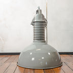 Grote industriële fabrieks hanglamp met grijze emaille kap, Philips HDK hang werkplaats lamp uit de jaren 50, volledig gerenoveerd en opnieuw bedraad E27