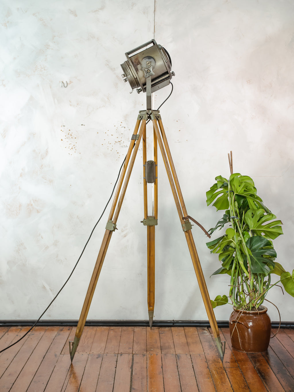 Vintage Medium size stage light Floor lamp, 1960s ADB Belgium Theater Spotlight | Wooden Surveyors Tripod light