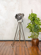 Chrome Stage light Floorlamp Vintage, The Aliën Studio Spot | Spotlight on polished Tripod, Modern industrial lighting