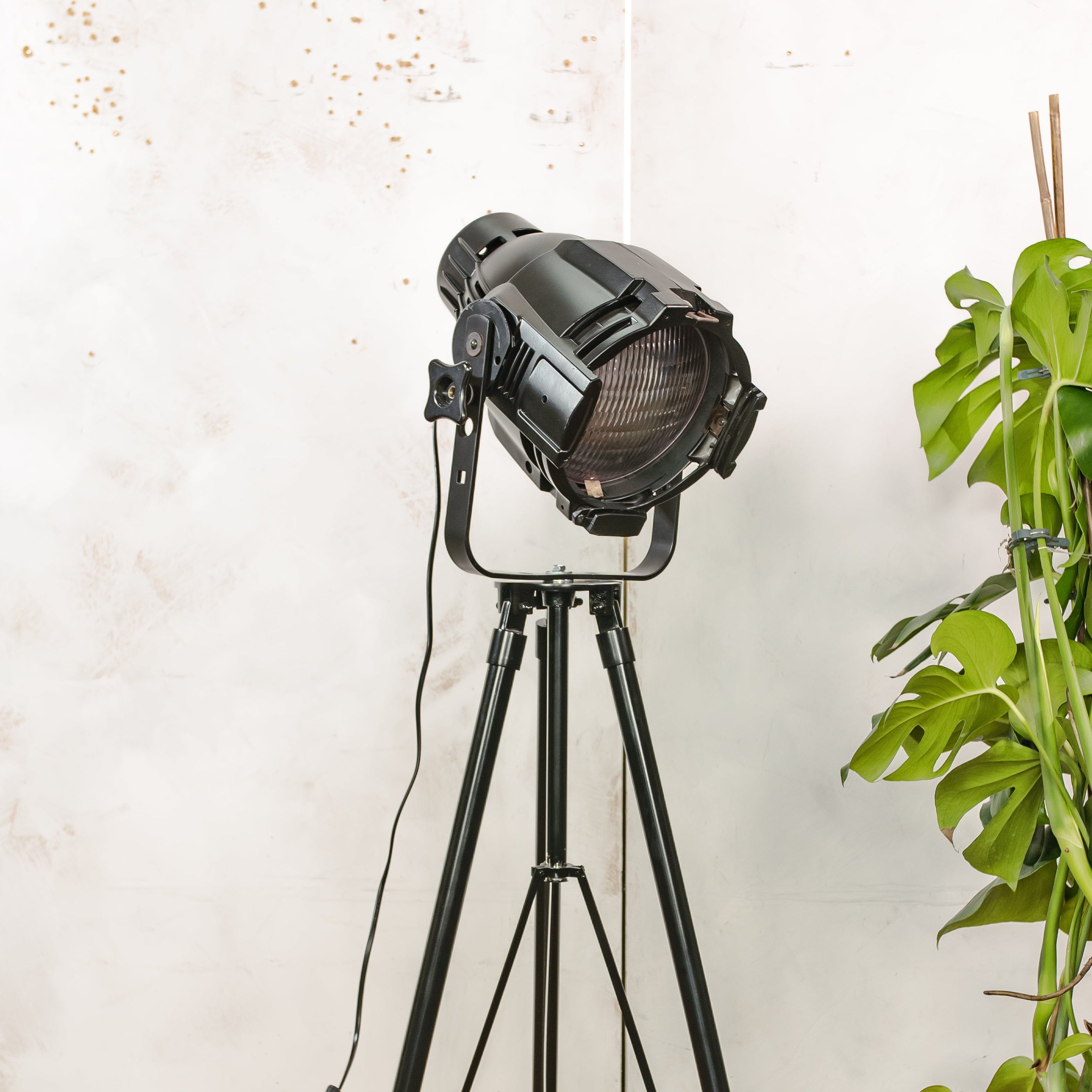 Vintage black Stage Spotlight Floor Lamp | Industrial Theater Light on black steel Tripod