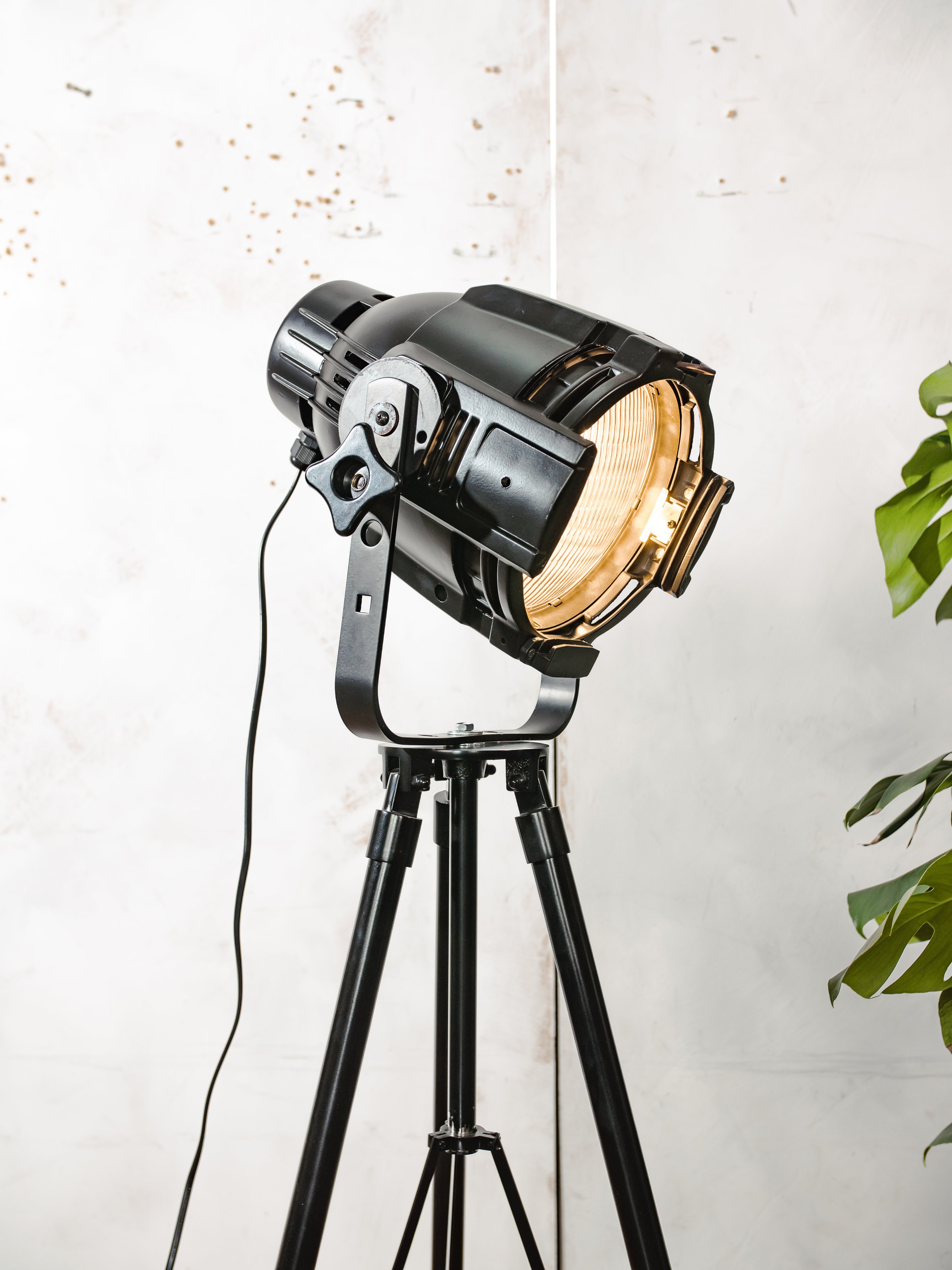 Vintage black Stage Spotlight Floor Lamp | Industrial Theater Light on black steel Tripod