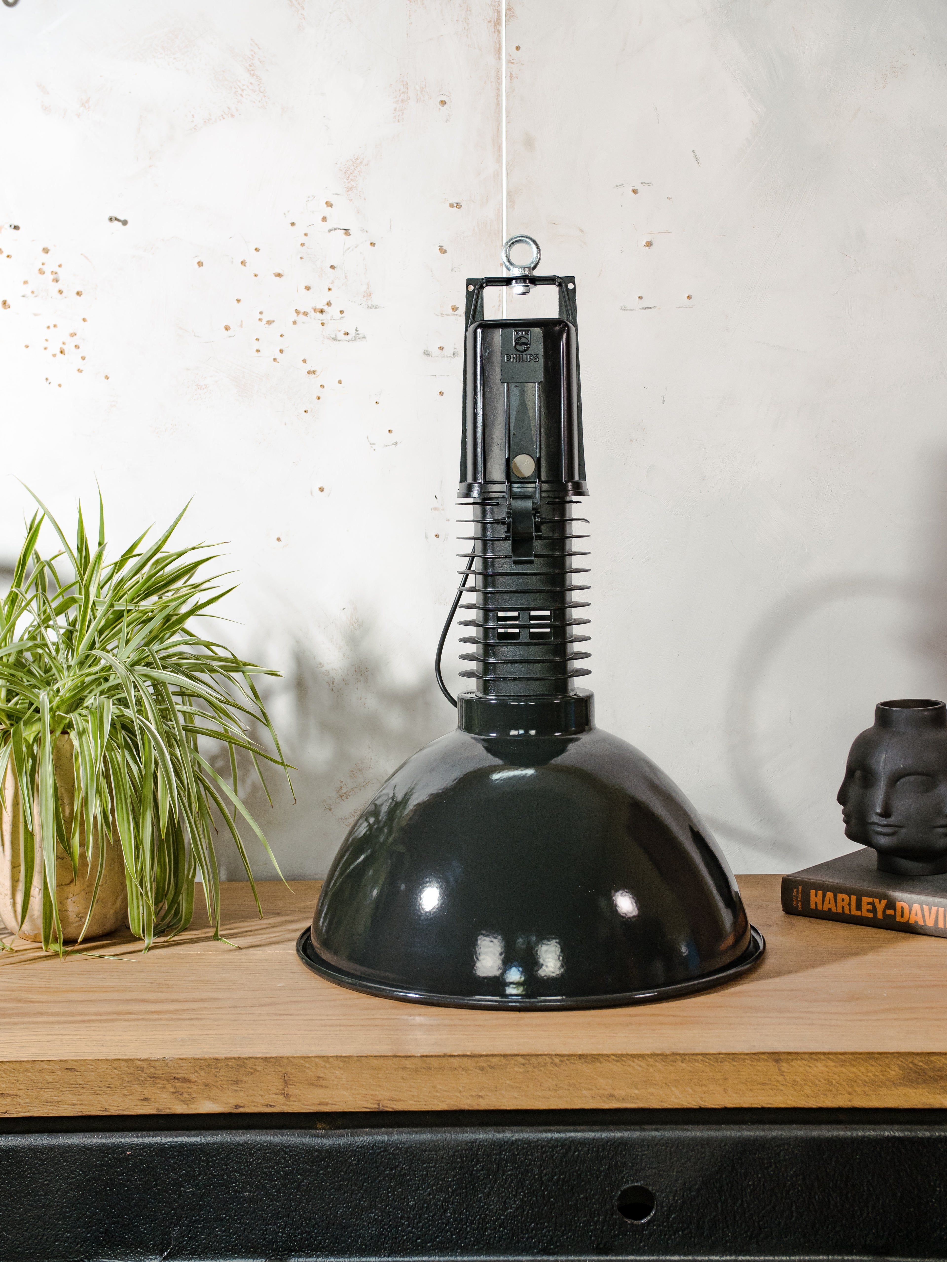 Philips HDK Fabriekslamp hanglamp uit de jaren 50 - XXL zwart emaille industriële verlichting, gemaakt in Nederland - high top & high shade
