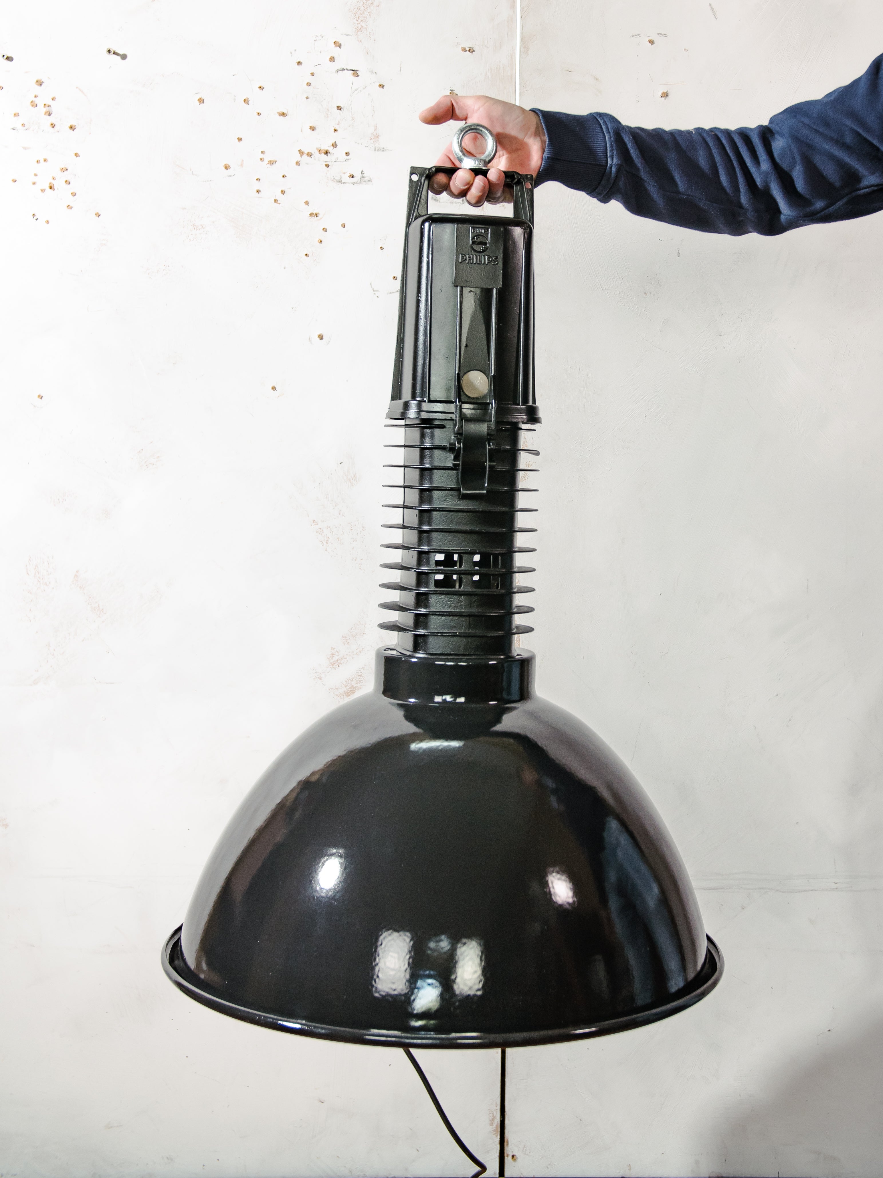 Philips HDK Fabriekslamp hanglamp uit de jaren 50 - XXL zwart emaille industriële verlichting, gemaakt in Nederland - high top & high shade