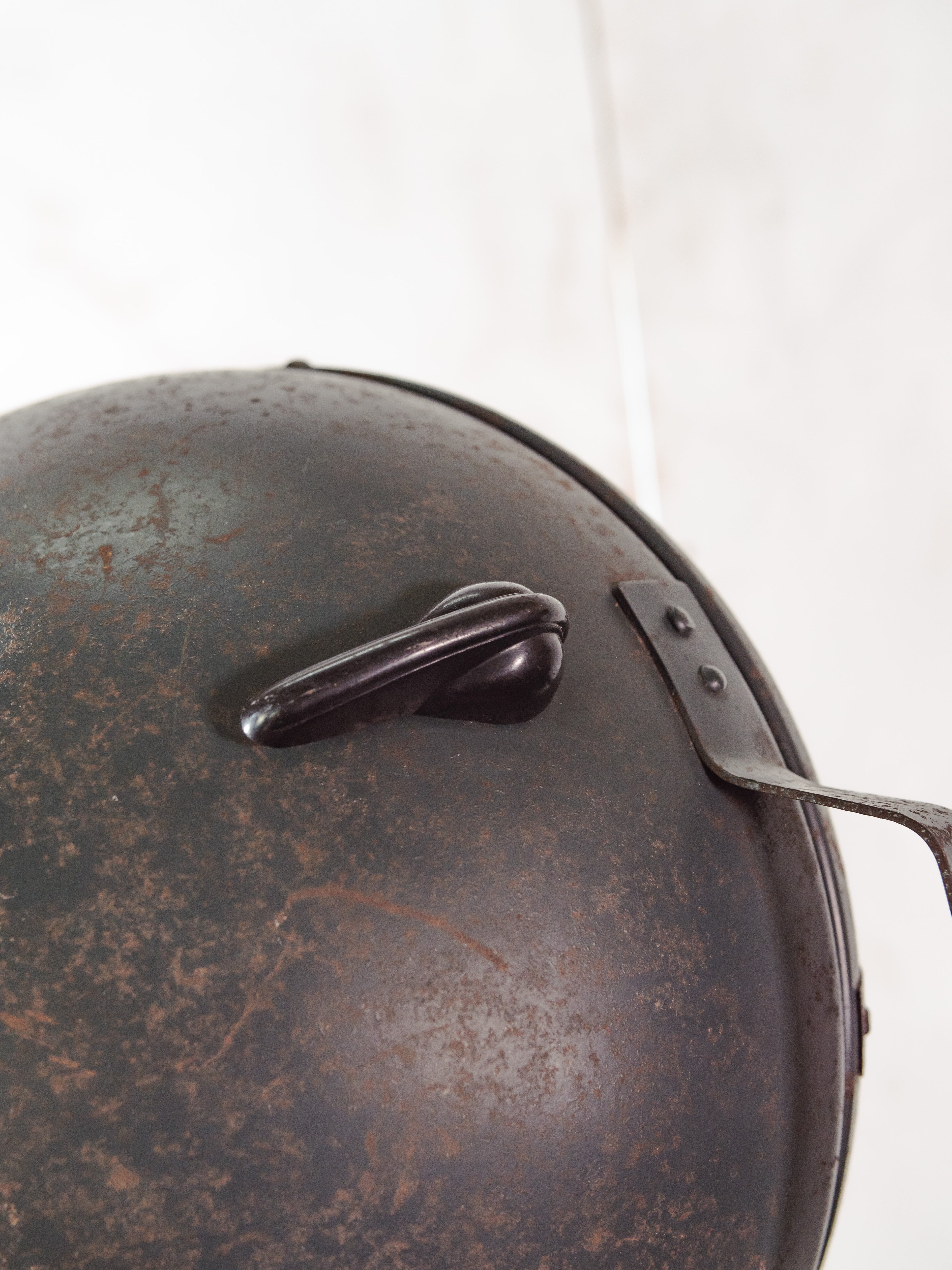 Bosch Eisemann Militaire Zoeklicht Vloerlamp | Vintage Veldzoeklicht op Originele Bosch Statief