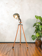 Bosch Eisemann Militaire Zoeklicht Vloerlamp | Vintage Veldzoeklicht op Originele Bosch Statief