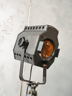 ADB BU.5 Belgium Studiospot Vloerlamp | Jaren 60 Hollywood Spotlight op Berlebach Mulda Fotostatief