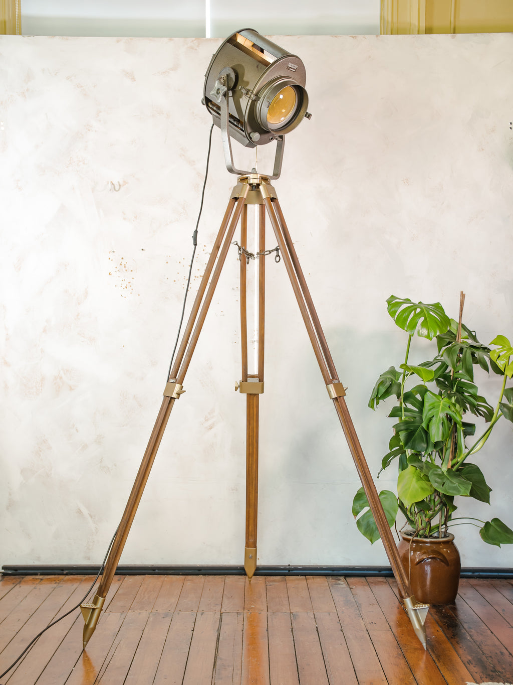 ADB SP.1000 Belgian Theatre Spotlight Floor Lamp | 1960s 1KW Stage Light on Wild Heerbrugg Surveyor's Tripod