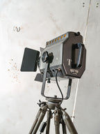 ADB BU.5 Belgian Studio Spotlight Floor Lamp | 1960s Stage Light on Ertel-Werk Bundeswehr Field Tripod