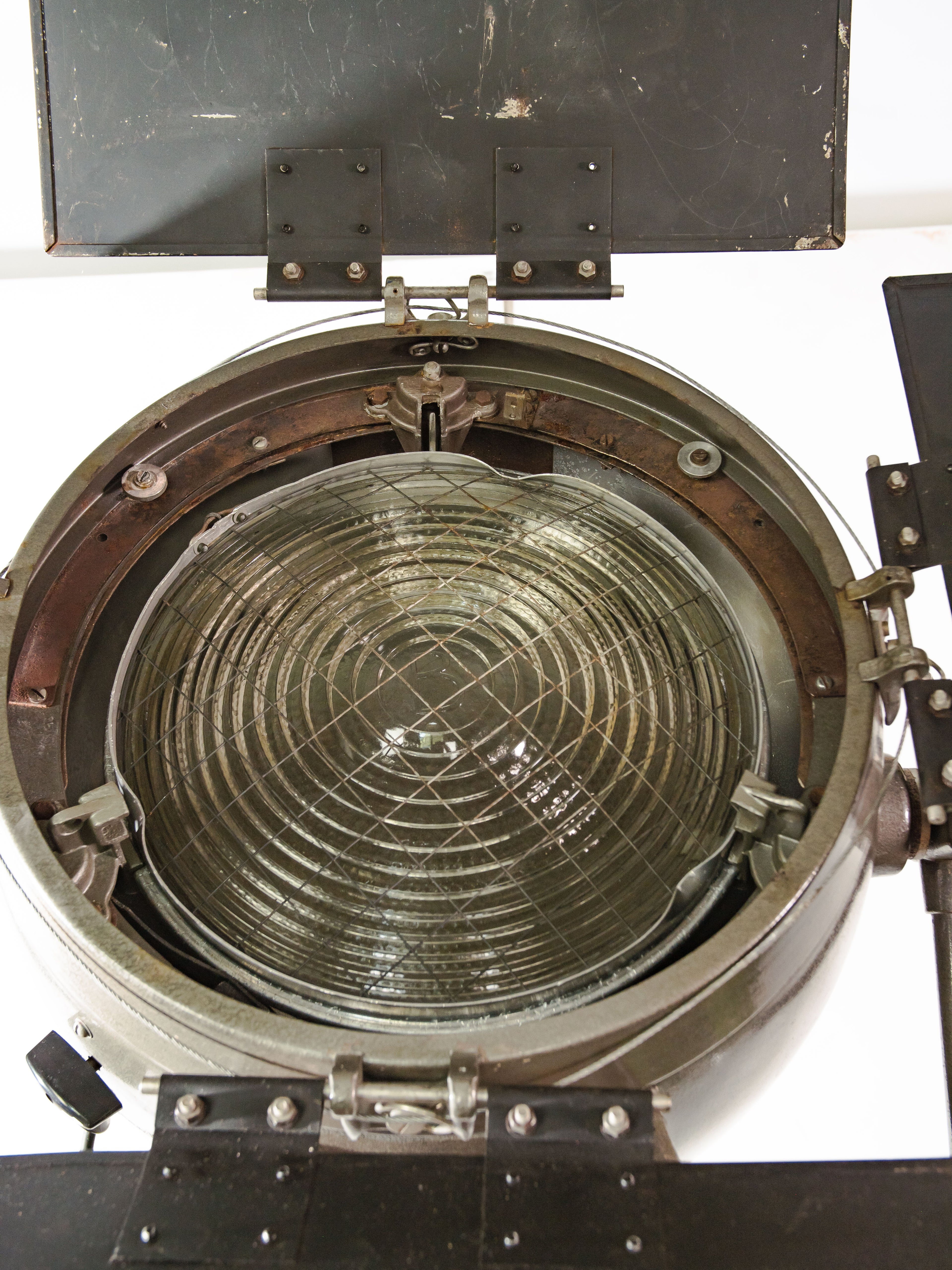 Mole Richardson 612 "Sputnik" Hollywood Film Spotlight | 1950s Bayerischer Rundfunk Studio Light on Bundeswehr Tripod