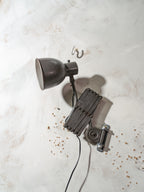 Bauhaus Scharnier schaarlamp van H. Th. J. A. Busquet voor Hala Zeist | Jaren 40 Nederlands Design Werkplaatslamp