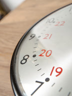 Gent of Leicester Slave Clock | Satin Black, Original 30-Second Movement, 24-Hour Dial Face