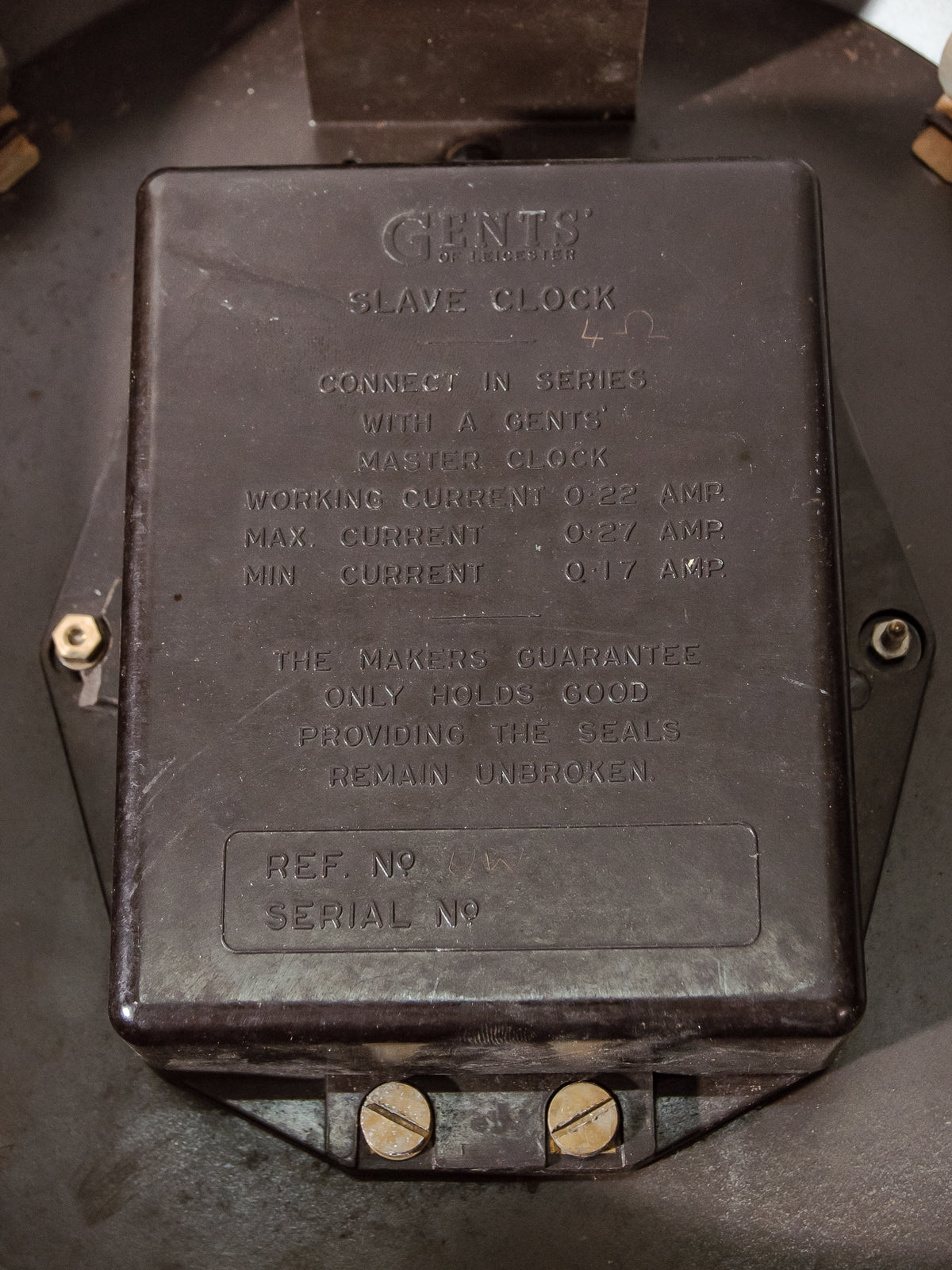 Gent of Leicester Slave Clock | Satin Black, Original 30-Second Movement, 24-Hour Dial Face