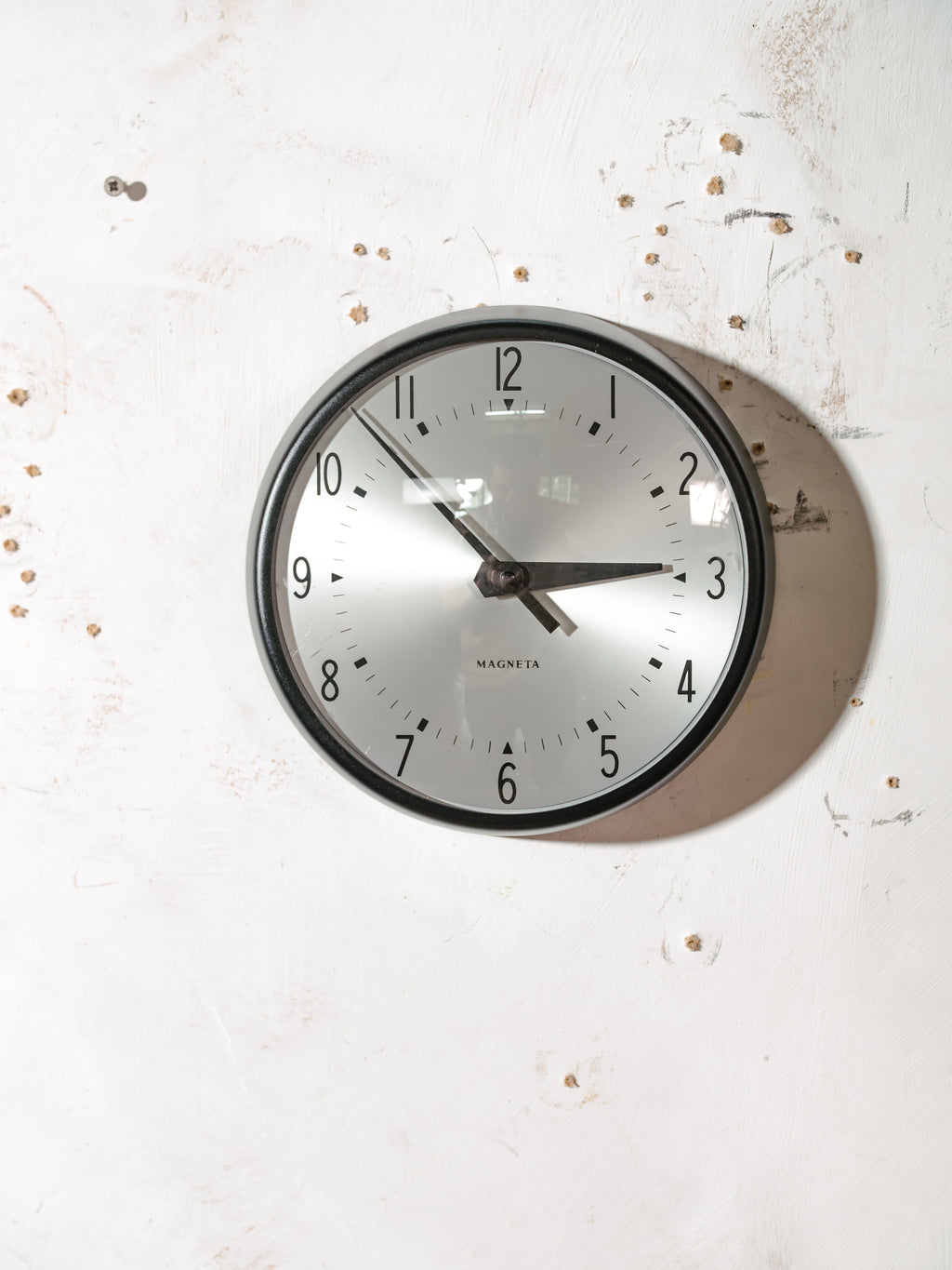 Magneta Slave Clock | Mid-Century British GPO Clock, Satin Black, Quartz Movement