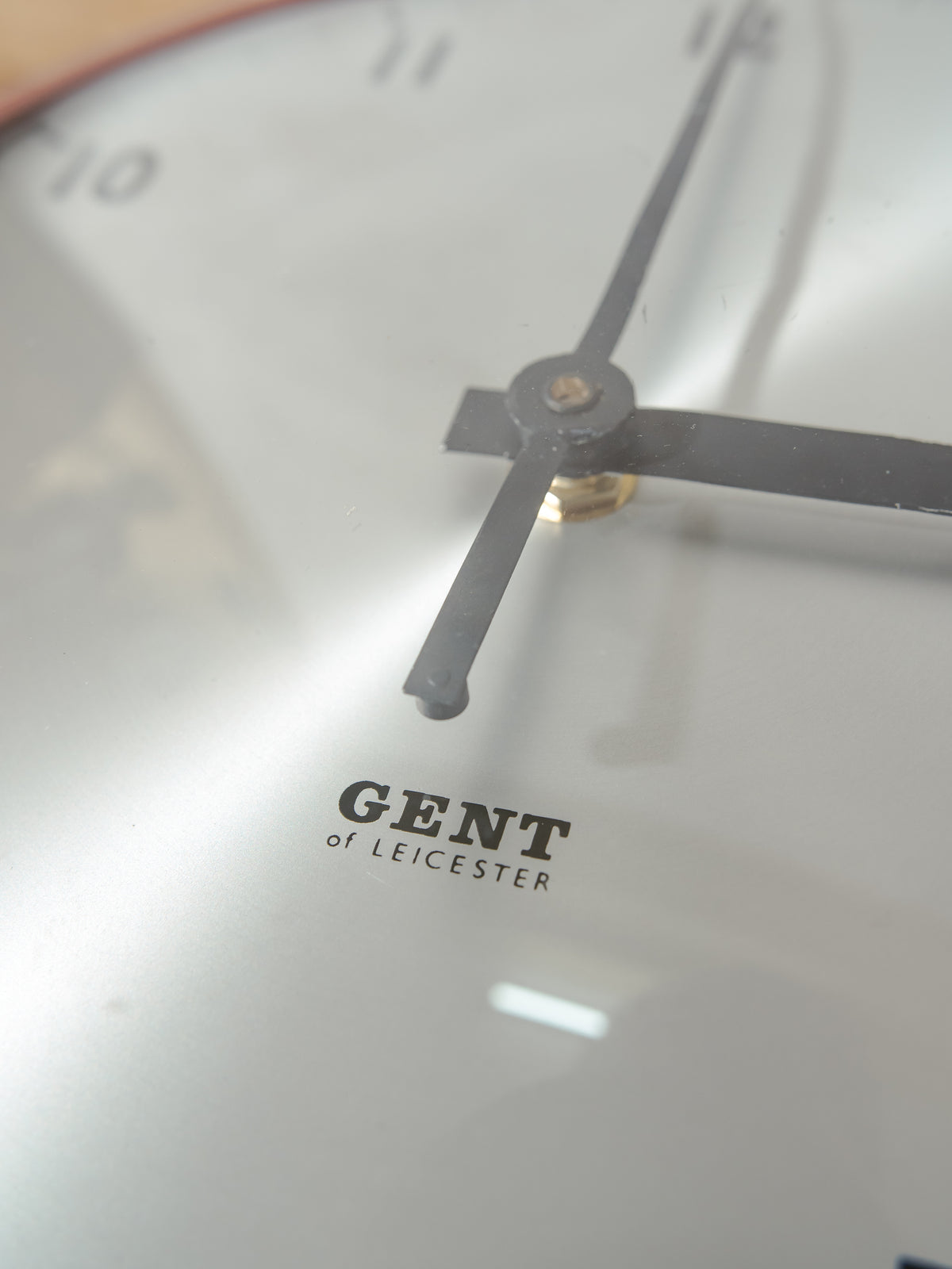 Gent of Leicester Secundaire Klok | Jaren 60 Gerenoveerde Rood Koper gespoten Fabrieksklok, Quartz uurwerk