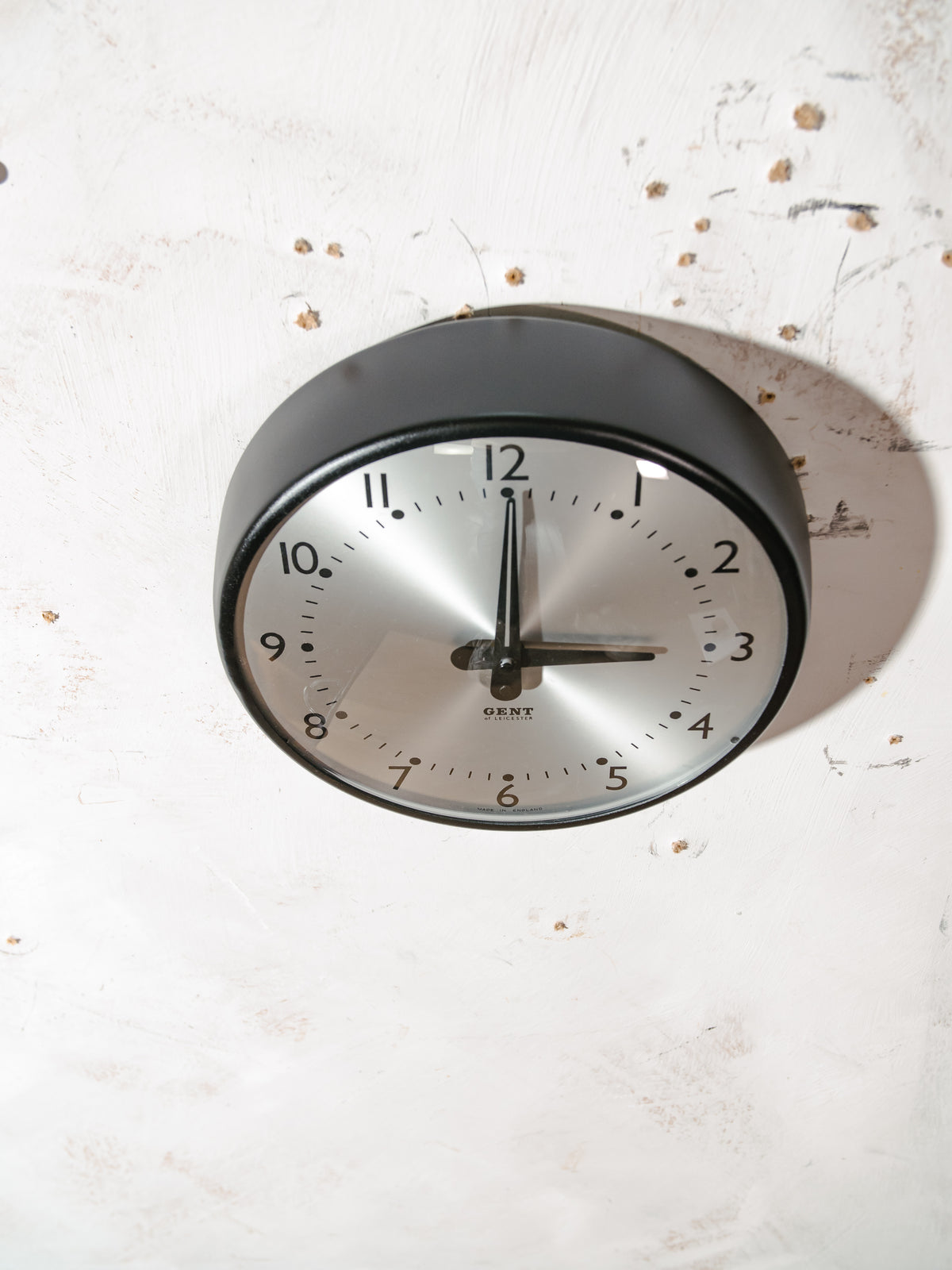 Gent of Leicester Slave Clock | 1960s Satin Black Factory Clock, Quartz Movement