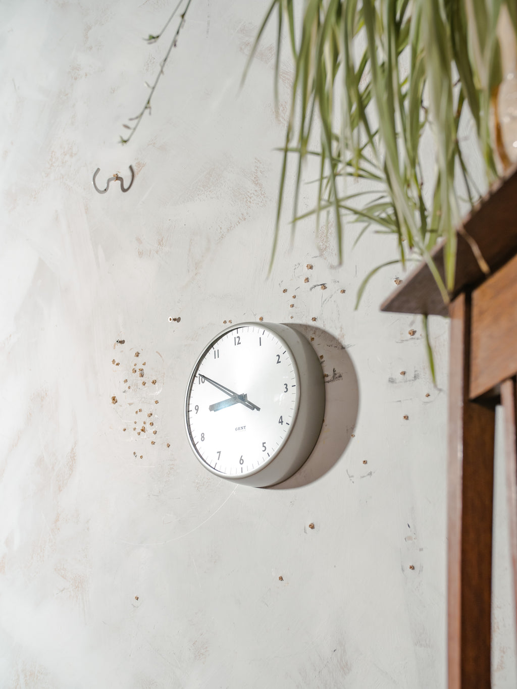 Gent of Leicester Slave Clock | Original 1960s Grey Paint, Original Working 30-Second Movement