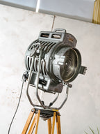 ARRI 2KW Fresnel Cinema Spotlight Floor Lamp | 1950s Arnold & Richter Munich in Original Grey Paint on Original ARRI Wooden Tripod