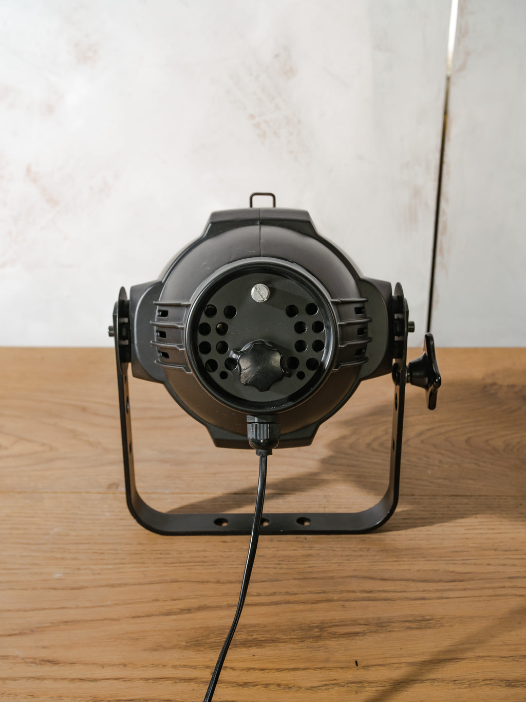 Fargo Multipar Spotlight Table Lamp | Vintage PAR Stage Light for Desk or Wall Mount