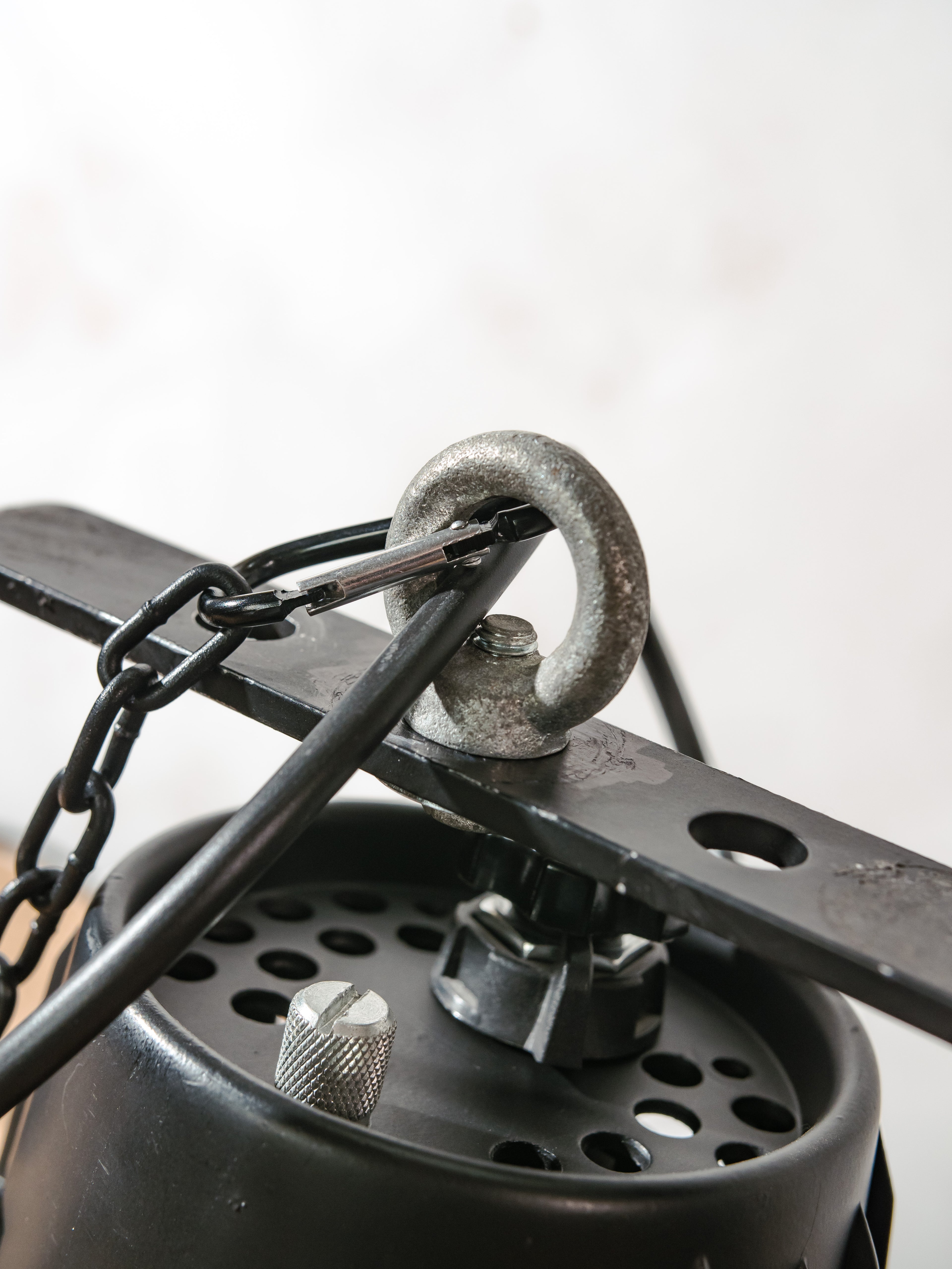Fargo PAR Spotlight Pendant Lamp | Vintage Theatre Stage Light Hanging Lamp with Chain