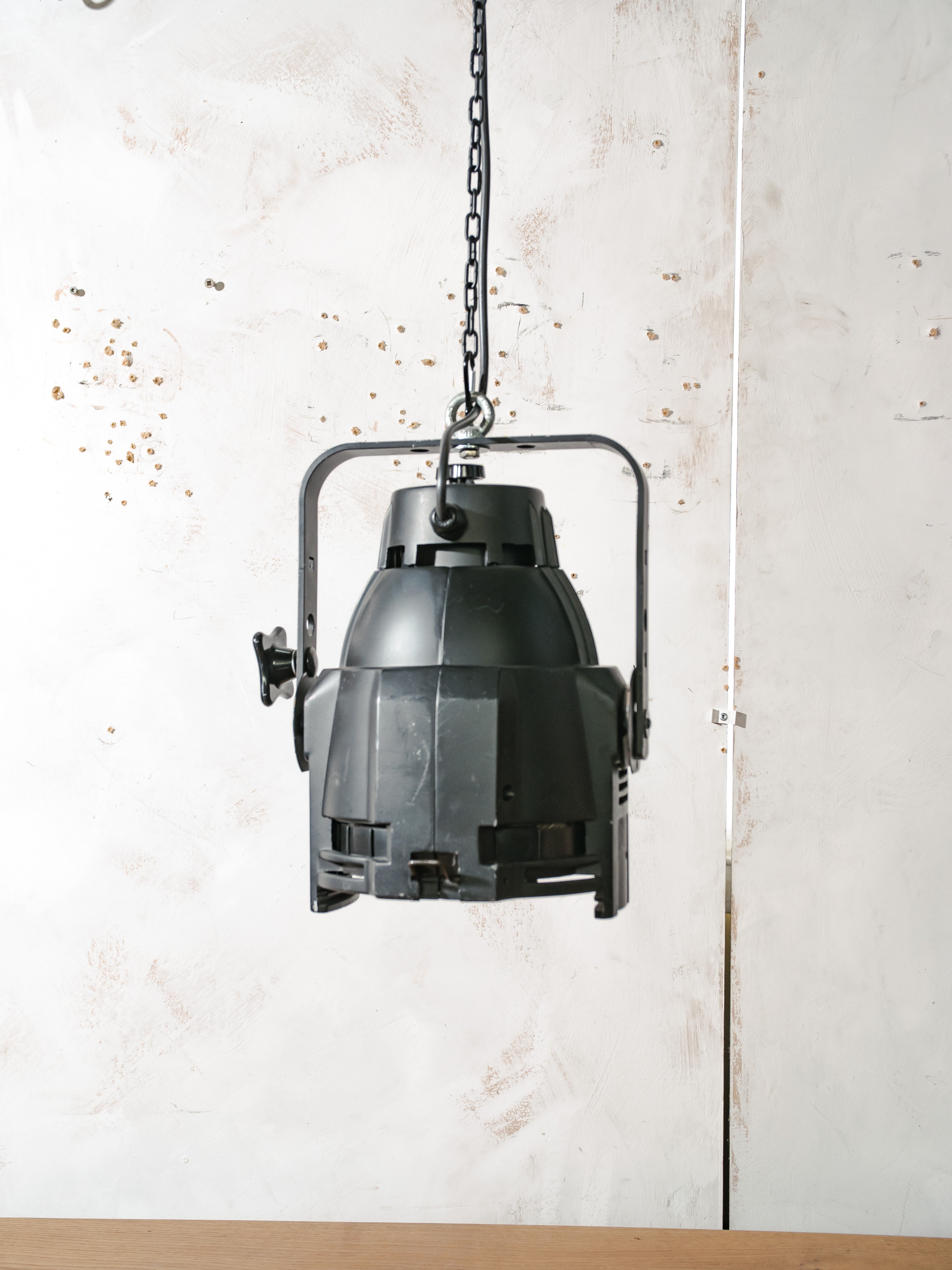 Fargo PAR Spotlight Pendant Lamp | Vintage Theatre Stage Light Hanging Lamp with Chain